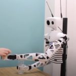 this-humanoid-robot-offers-telepresence-with-vr-and-motion-controllers