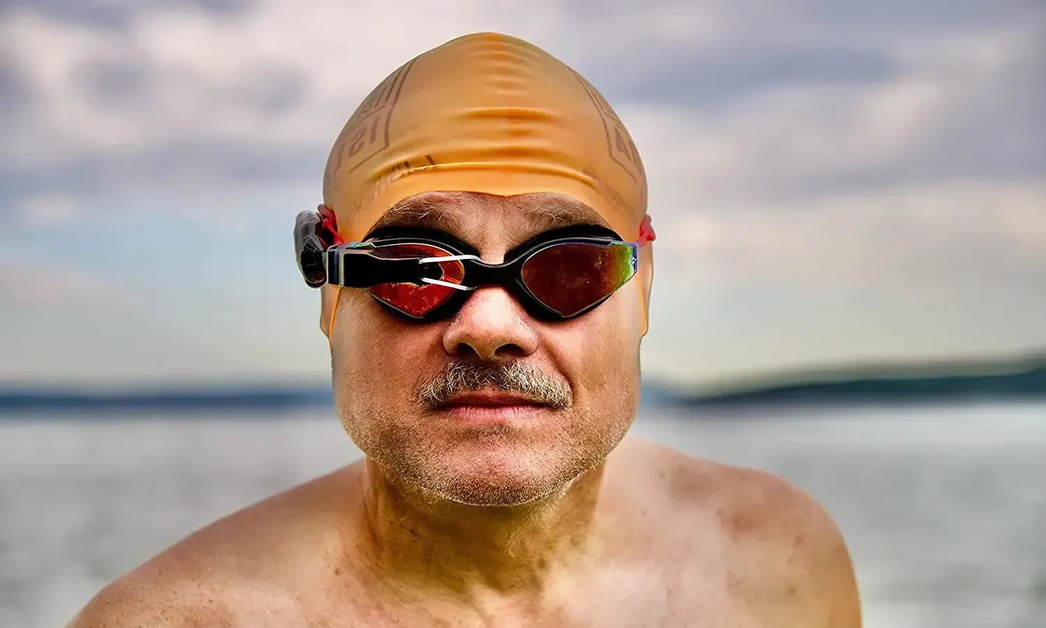 vuzix-ar-swim-goggles-used-for-tactical-scuba-diving